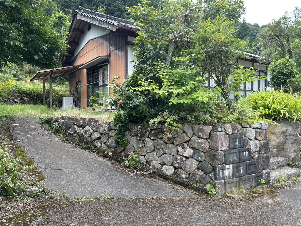 豊かな自然に囲まれた山あいの里 但東町河本中古物件の写真(兵庫県豊岡市)